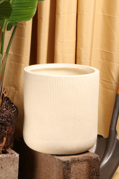Weaves Fiberglass Planter (#955)- Fits 10", 14" 17"