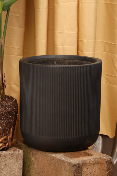Weaves Fiberglass Planter (#955)- Fits 10", 14" 17"