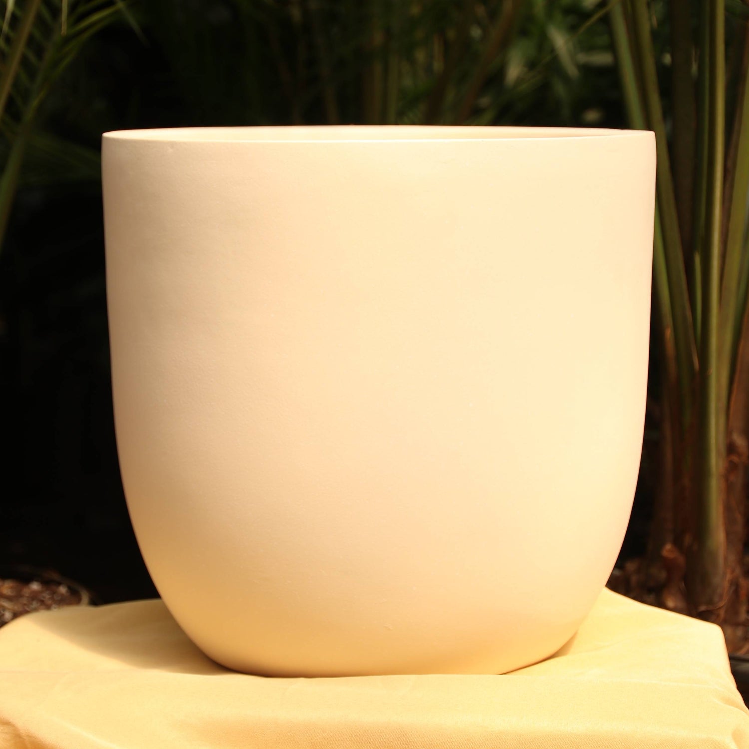Cona Fiberglass Planters (