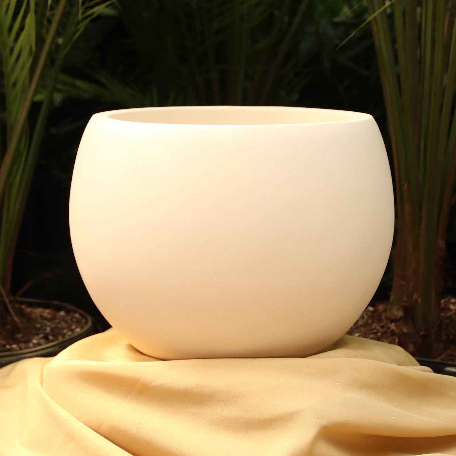 Bowlo Planters (