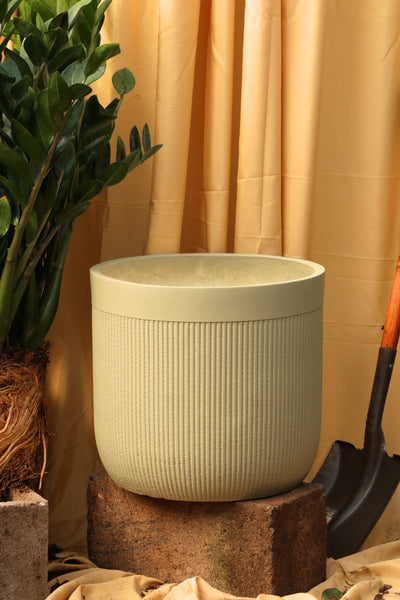 Weaves Fiberglass Planter (#955)- Fits 10", 14" 17"