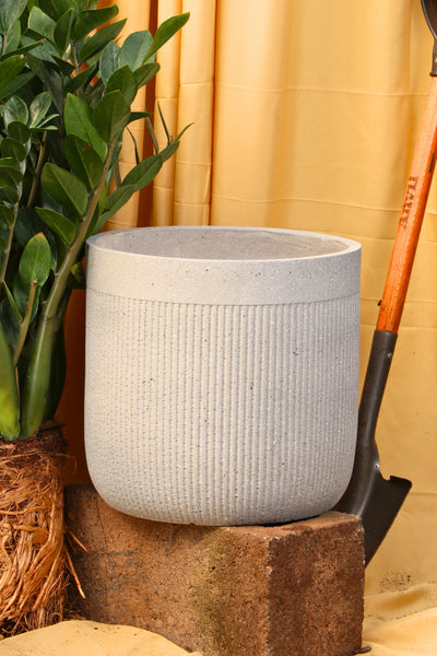 Weaves Fiberglass Planter (#955)- Fits 10", 14" 17"
